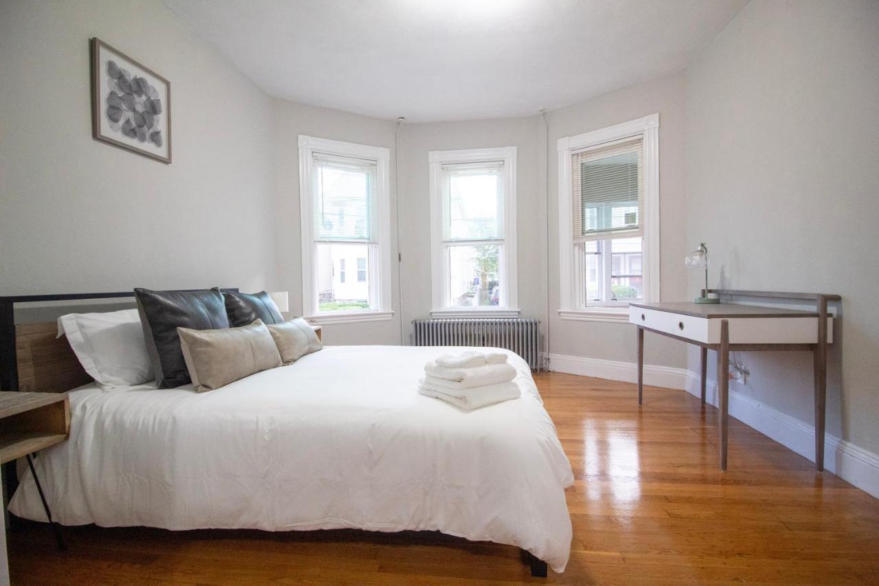 2 Bedroom Condo Close To Boston And Cambridge With Free Parkings Buitenkant foto