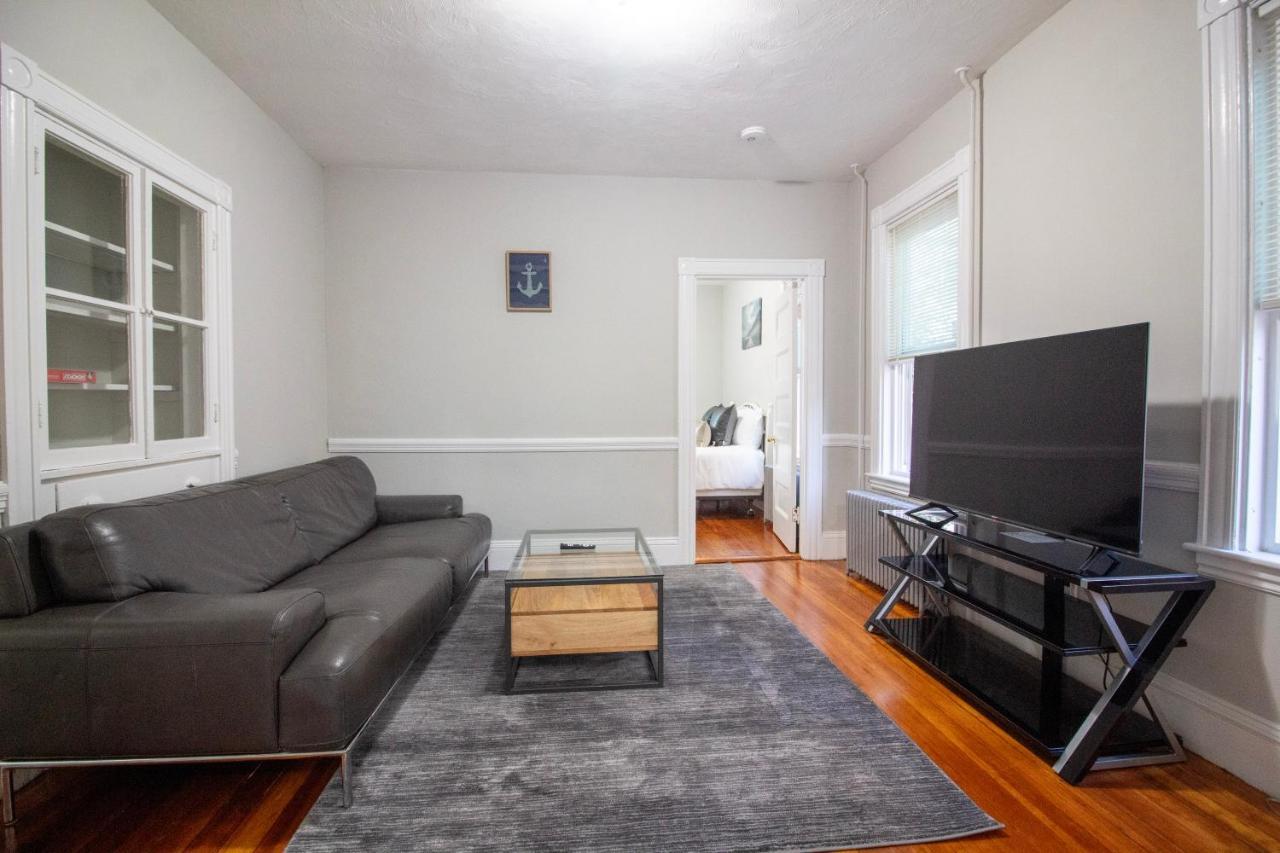 2 Bedroom Condo Close To Boston And Cambridge With Free Parkings Buitenkant foto