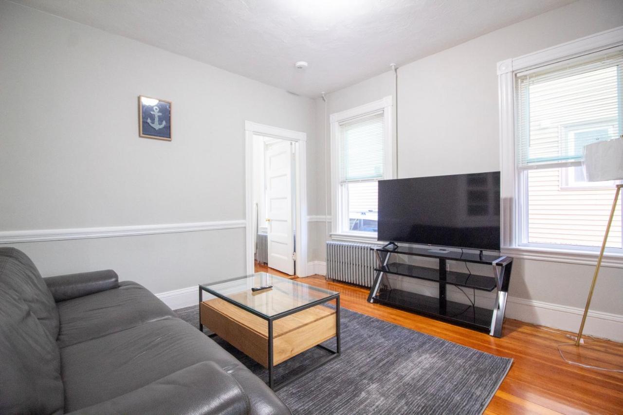 2 Bedroom Condo Close To Boston And Cambridge With Free Parkings Buitenkant foto